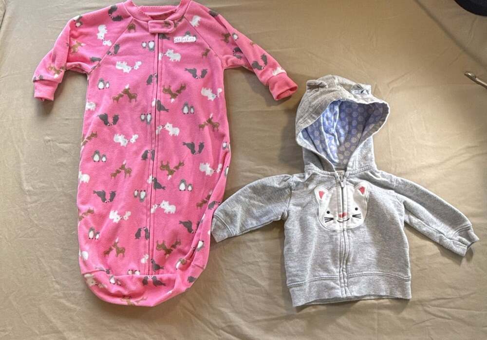Just One You Made by Carter's Hoodie Size 3M Gray Cat